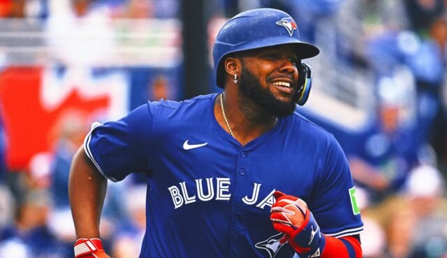1744005661_vlad-guerrero-jr.jpg