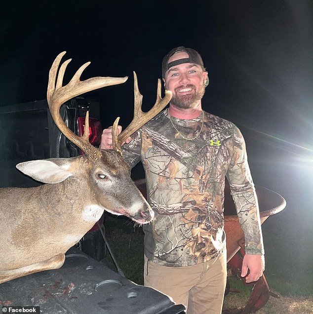 97440581-14626395-Scott_Spivey_pictured_here_was_shot_and_killed_on_September_9_20-a-2_1745005202902.jpeg