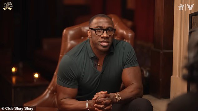 97607431-14639649-Sharpe_is_seen_interviewing_comedian_Mo_Nique_in_2024_on_his_Clu-a-25_174542266576.jpeg