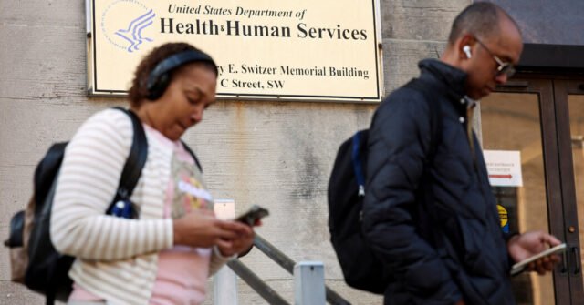 05trump-news-hhs-lawsuit-hkqt-facebookJumbo.jpg