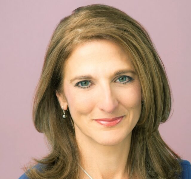 1747062901_Jill_Schlesinger.jpg