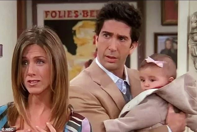 98797433-14754545-Twin_sisters_Alexandra_and_Athena_Conley_played_baby_Emma_Geller-a-31_174837292217.jpeg