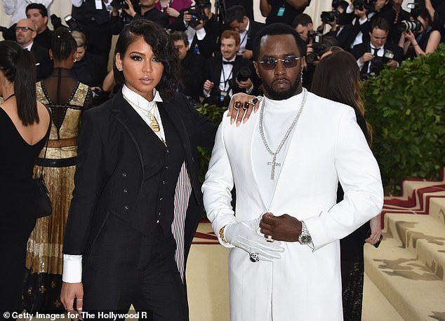 98799049-14754121-The_Me_U_singer_is_Diddy_s_ex_girlfriend_and_the_prosecutions_st-a-50_174837242000.jpeg