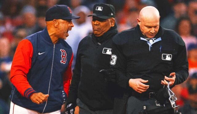 alex-cora-ump.jpg