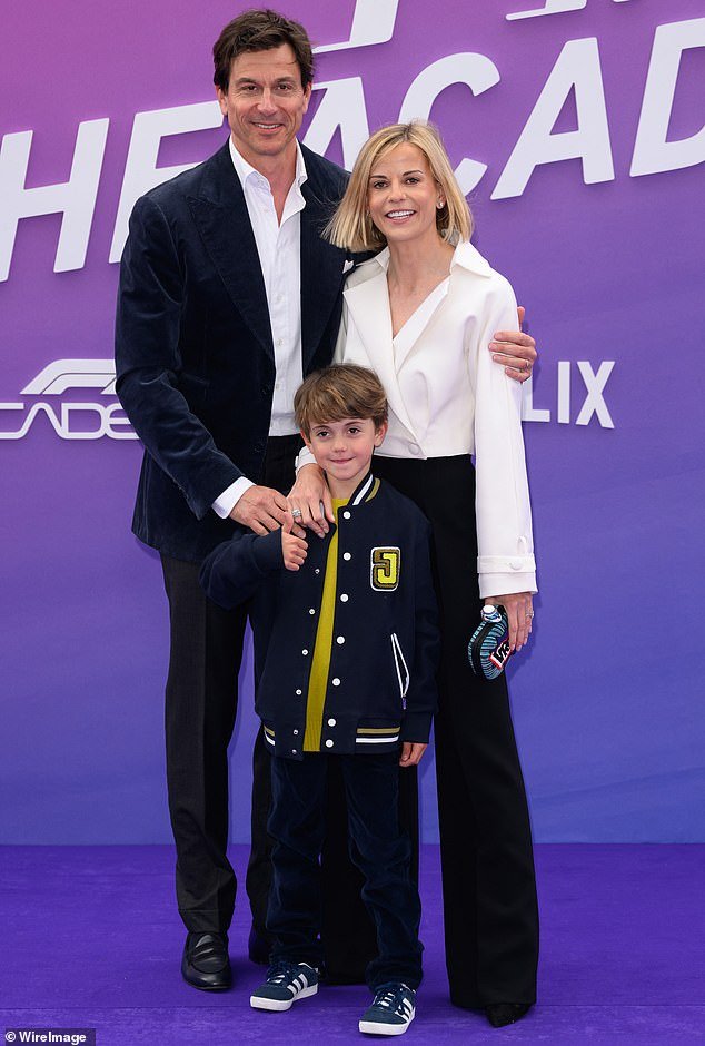 98942595-14769911-Susie_Wolff_with_husband_Toto_and_son_Jack_at_the_UK_premiere_of-m-3_1748796480839.jpeg