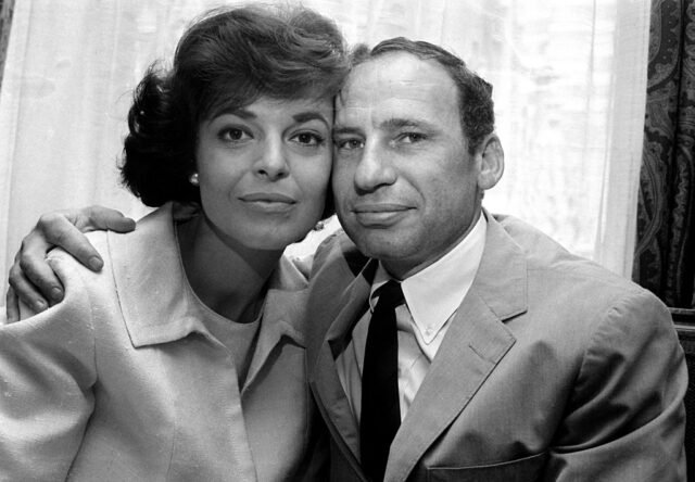 OCR-L-BOOK-MELBROOKS-1126-07.jpg