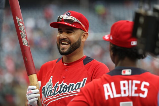 eugenio-suarez-trade.jpg