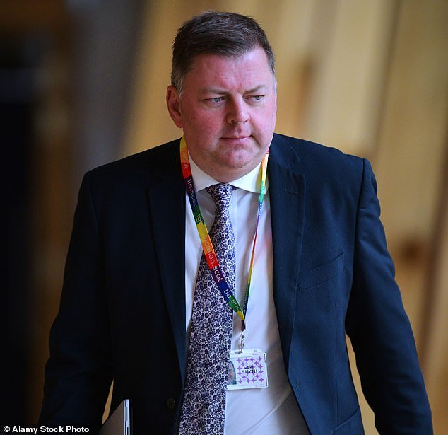 101644323-15044907-Scottish_Labour_MSP_Colin_Smyth_has_been_arrested_and_charged_ov-a-19_17564198056.jpeg