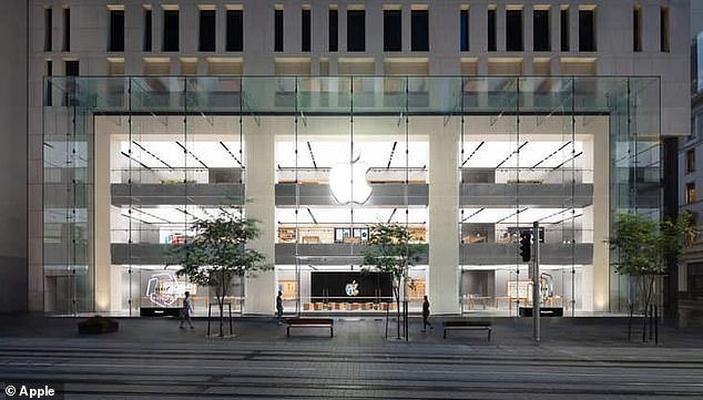 101649759-15045313-image-a-18_1756426014572.jpg