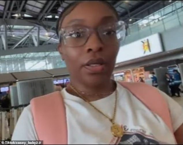 101678019-15048041-Casey_Sharp_was_filming_a_video_for_YouTube_at_Suvarnabhumi_Airp-a-1_175650307111.jpeg