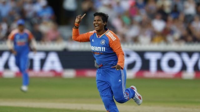 2025-07-01T191946Z_2055837430_UP1EL711HOXG9_RTRMADP_3_CRICKET-T20-ENG-IND.JPG