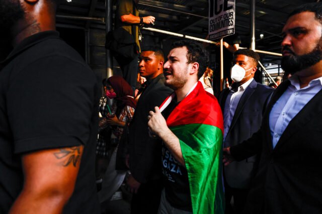 mahmoud-khalil-protests-free-speech.jpg