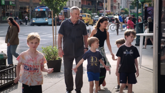 0127_thebaldwins_05-Cropped.png