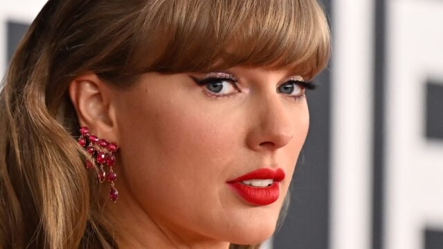 0923_taylorswift_header-scaled.jpg