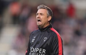 O chefe do Lincoln, Michael Scubala ‘Back to Back’, inacreditável.