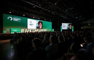 A Microsoft lidera a mudança de consolidação de dados na organização, fornecendo a próxima preparação da IA da Geneer com a nova capacidade de tecido da Microsoft