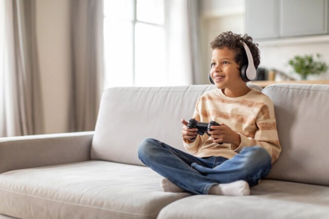 child-plays-video-game.jpg