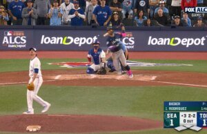 Julio Rodriguez, dos Mariners, faz um RH solo para liderar os Blue Jays