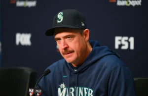 Playoffs da MLB 2025: Dan Wilson, técnico dos Mariners, sobre a decisão de lançar Eduard Bazardo contra George Springer: ‘Às vezes você tem que viver e morrer com isso’