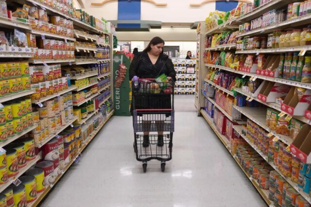 Food_Aid_By_The_Numbers_55294-1.jpg