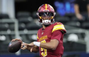 Os Commanders anunciaram a notícia da lesão ao Major Jayden Daniels antes do jogo dos Chiefs