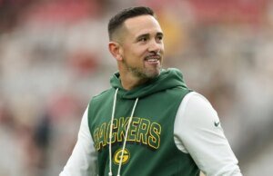 Relatório: Packers verificam a negociação do craque dinâmico