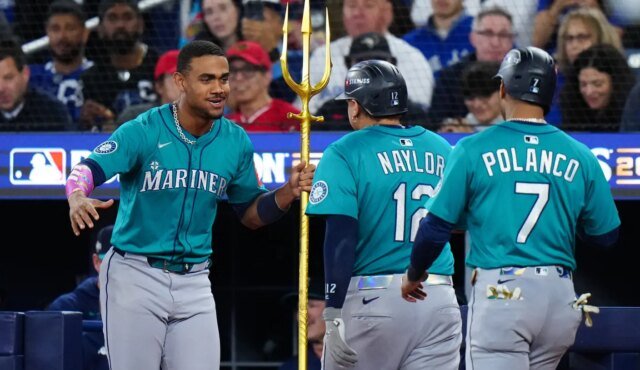 e7d55bda-mariners-scaled.jpg