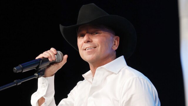 0116_kennychesney_header.jpg