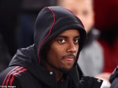 Arne Slott oferece uma grande atualização física de Alexander Isak antes do confronto do Liverpool com o Man City