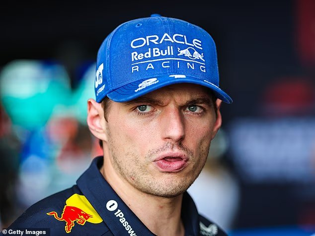 103717089-15273011-It_was_a_tough_day_for_Max_Verstappen-a-25_1762642316375.jpg