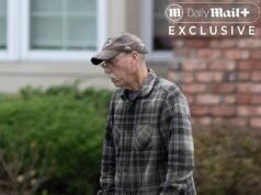 Por dentro do maior show de horrores familiar da América: a esposa acaba de ter seu 15º filho aos 62 anos… O marido diz que não sabe… E é apenas o começo!