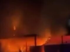 Incêndio no estádio Exeter City: equipes são vistas pulando das arquibancadas enquanto lutam contra o incêndio no St James ‘Park