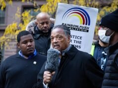 O líder dos direitos civis, Rev. Jesse Jackson, é hospitalizado em Chicago