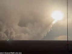 Ucrânia divulga imagens de seu novo míssil Flamingo de longo alcance – capaz de atingir Moscou – sendo lançado na Rússia