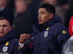 Thomas Tuchel envia aviso a Jude Bellingham depois que estrela da Inglaterra foi despojada no confronto dos Três Leões com a Sérvia