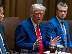 A profecia do Juízo Final de George Washington acorda no mar enquanto a armada de Trump se aproxima