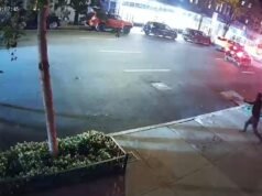 Imagens selvagens mostram NYPD atirando em homem armado enlouquecido na rua após ameaçar atirar no hospital