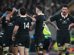 Os All Blacks ficaram grisalhos: a vitória histórica da Inglaterra em Twickenham revela a morte do brilho, da identidade e da grandeza da Nova Zelândia, escreve Oliver Holt