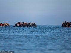 Os contribuintes pagaram um recorde de £ 14 milhões para financiar as batalhas legais dos requerentes de asilo