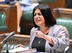 O Ministro do Interior prometeu fazer com que os imigrantes ilegais esperassem 20 anos antes de solicitarem a permanência permanente no Reino Unido