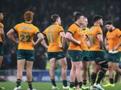 A terrível surra deixou uma das equipes esportivas mais orgulhosas da Austrália à beira de um desastre que não era visto há 67 anos.