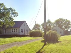 Quatro policiais foram baleados enquanto respondiam a um incidente violento na zona rural do Kansas