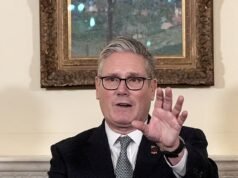 Número recorde de britânicos que se mudaram para o exterior sob o regime trabalhista: 257.000 emigraram no ano passado, à medida que aumenta o êxodo de estrelas