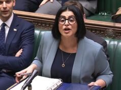 O Partido Trabalhista se devora com a imigração: ‘Dezenas’ de parlamentares se rebelam contra a repressão ao asilo enquanto Shabana Mahmud alerta que o sistema ‘quebrado’ não pode durar