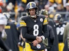 Aaron Rodgers descobre a extensão total da lesão no pulso em meio a temores de sofrer ‘uma pequena pausa’ na vitória do Steelers