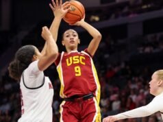 Classificações poderosas do basquete universitário feminino: 16 melhores equipes