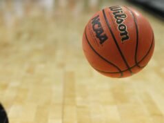 West Virginia derrotou o número 15 Duke depois de perder por 6 no primeiro tempo