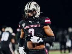 Fogos de artifício de Massachusetts são a atração principal da excelência do futebol universitário na Semana 12