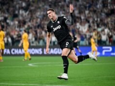 Rumores de transferência, notícias: Barcelona, Bayern, Man United lutam por Vlavic