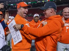 Clemson dá um passo gigante em direção a um bowl game após uma temporada decepcionante.